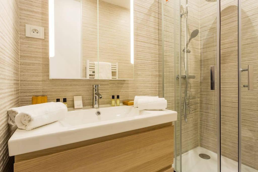 Hsh Cosy Apartment Bidassoa Gambetta París Exterior foto